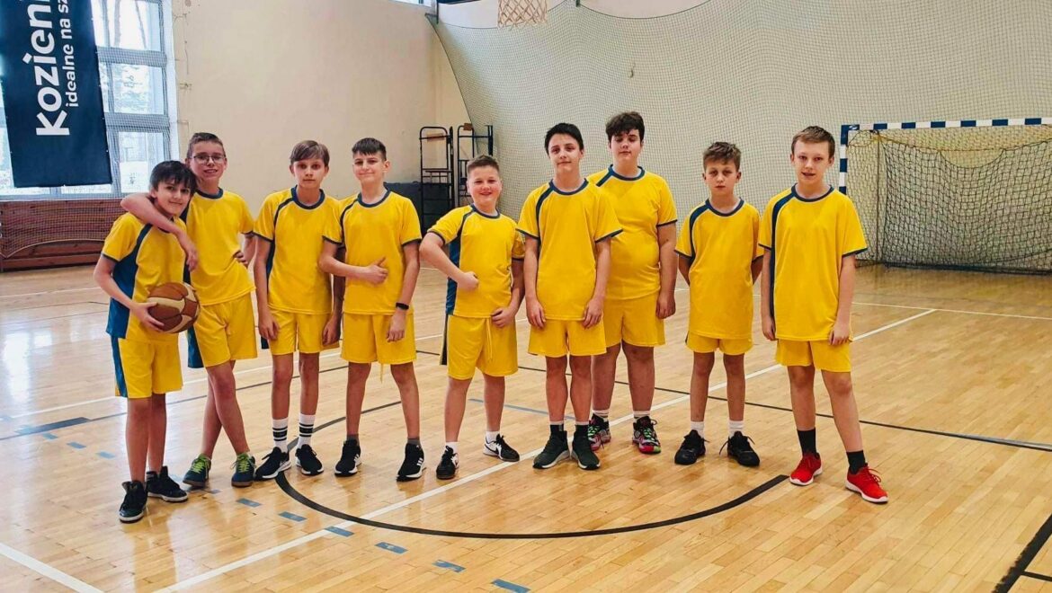 Mistrzostwa Gminy Kozienice szkół podstawowych w mini koszykówce